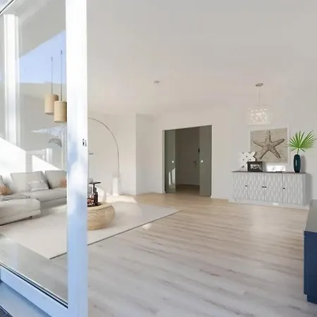 Ostseeparadies Mit Garten, 3 Zimmer, Strandnah * Scharbeutz