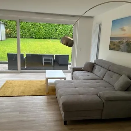 Ostseeparadies Mit Garten, 3 Zimmer, Strandnah * Scharbeutz