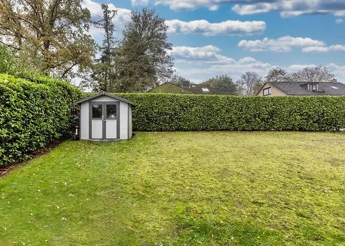 Ostseeparadies Mit Garten, 3 Zimmer, Strandnah * Scharbeutz